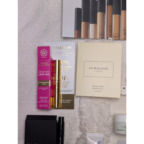 Sephora Deluxe Sized Beauty Sample Bag - Picture 8 of 12